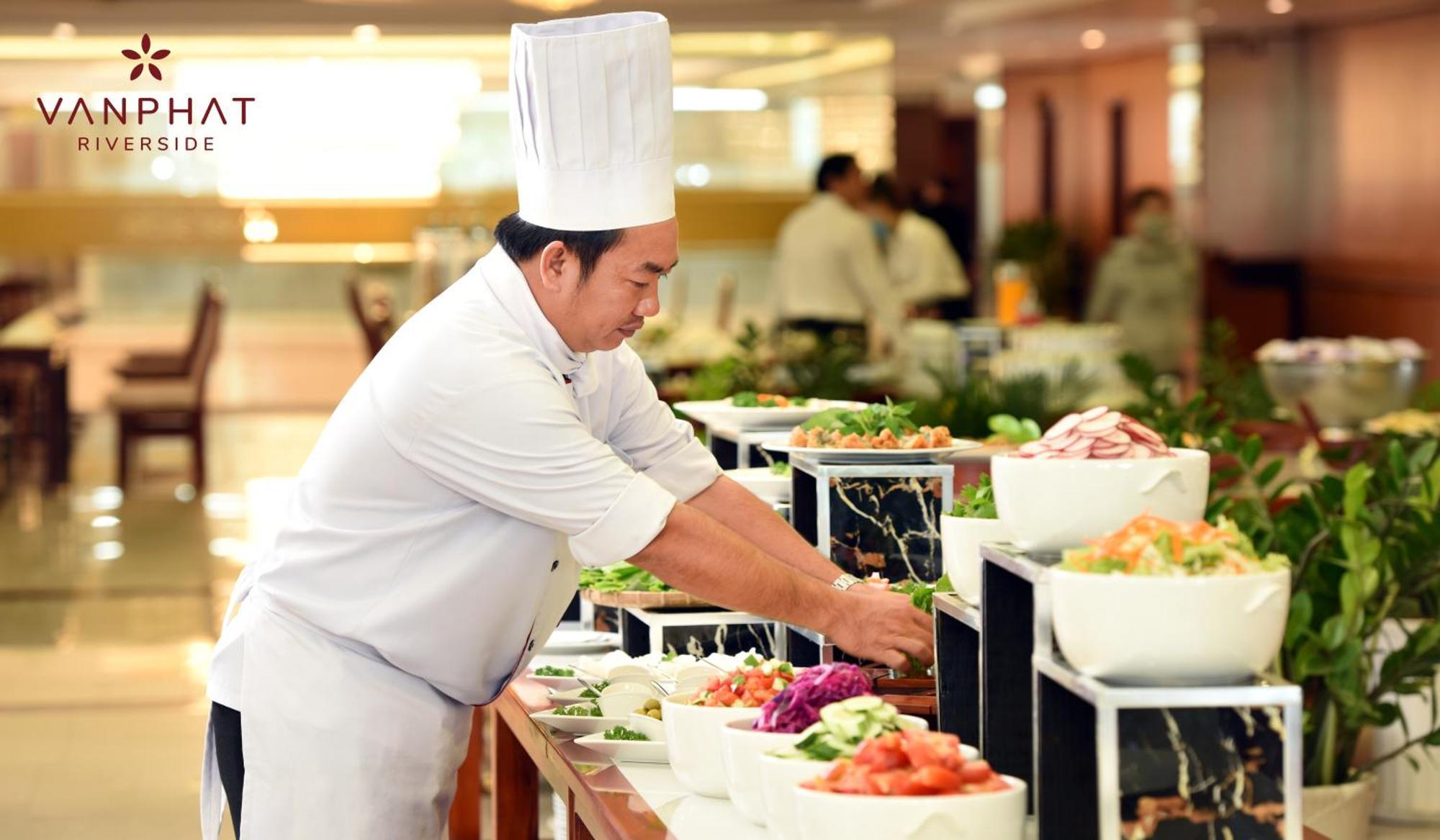 Vạn Phát Riverside Khách sạn Cần Thơ